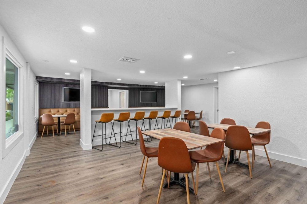 Super 8 by Wyndham Kissimmee-Orlando